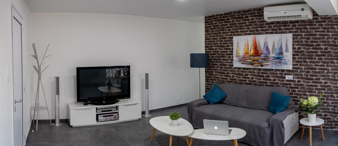 Poseidon Apartment By Michalis Ayia Napa Esterno foto